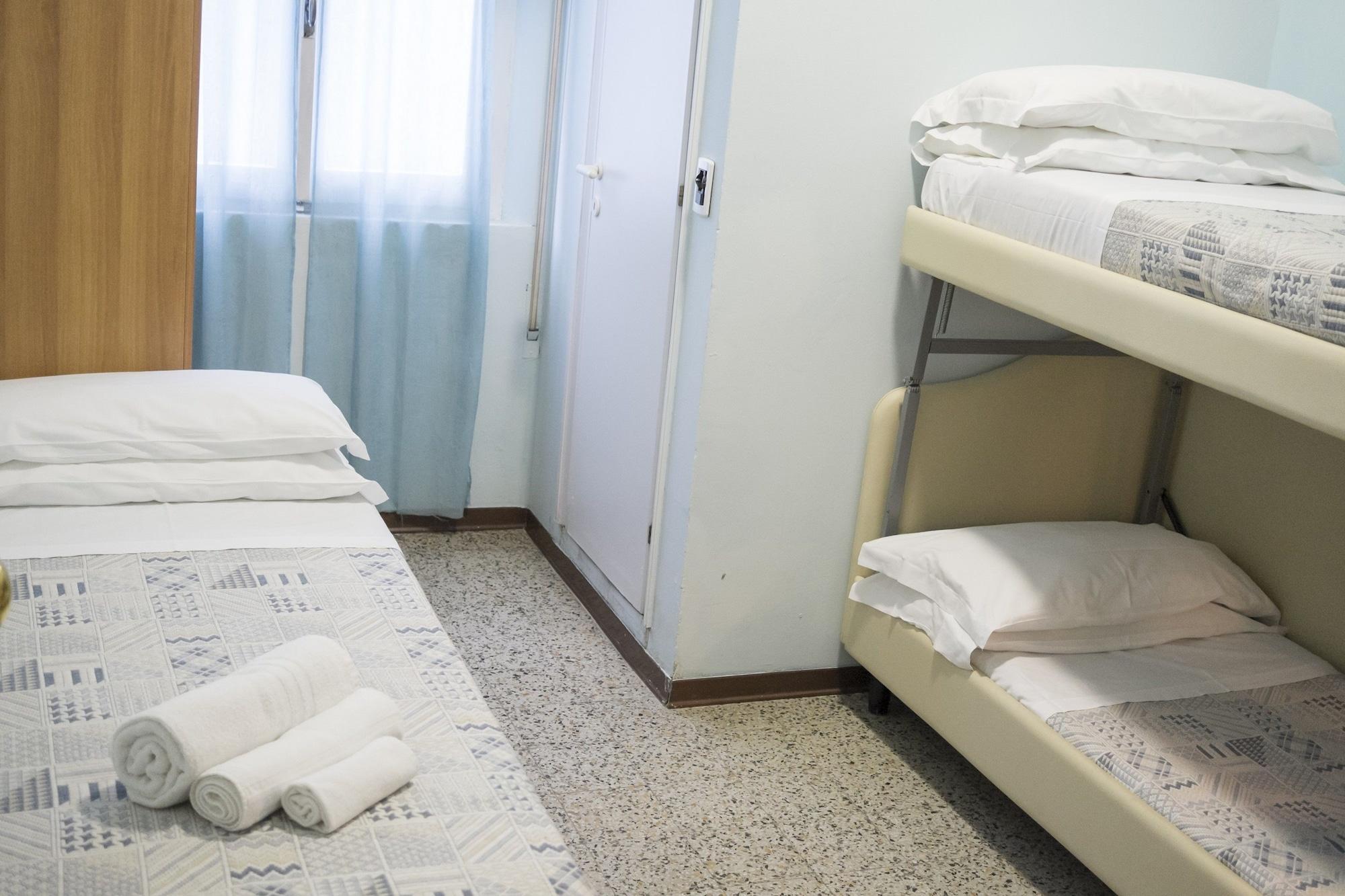 Hotel Eliseo 2*