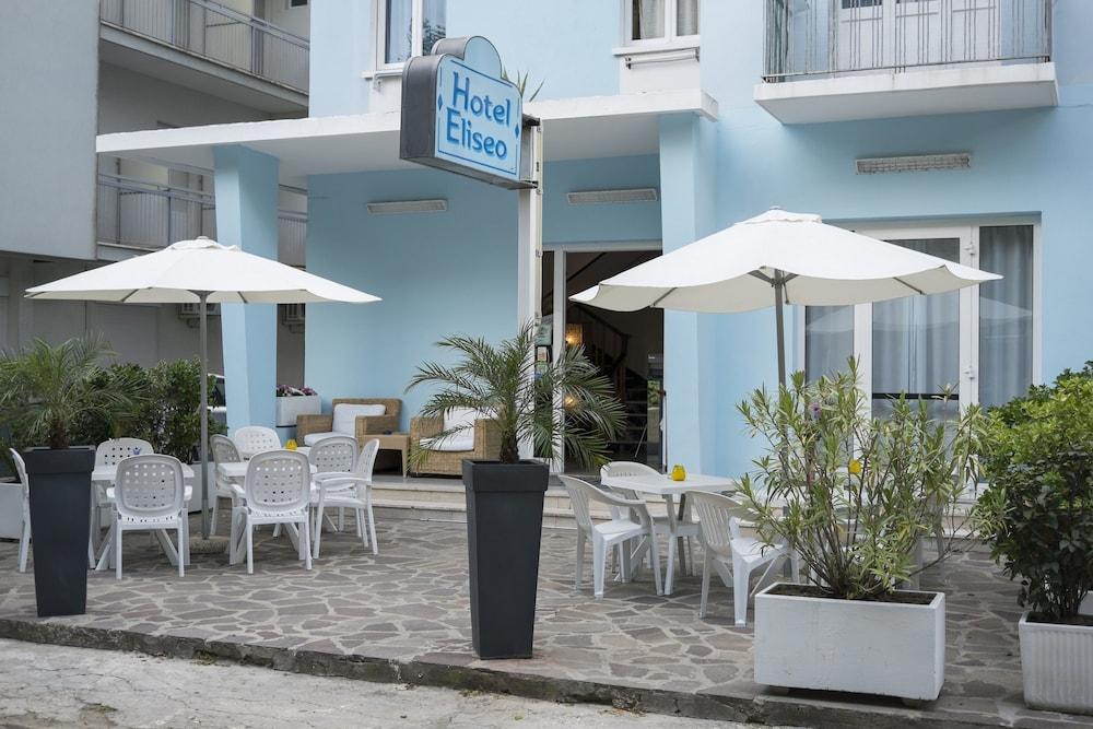 Hotel Eliseo 2*